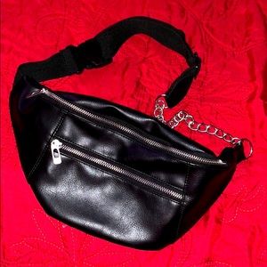 Black Fanny Pack